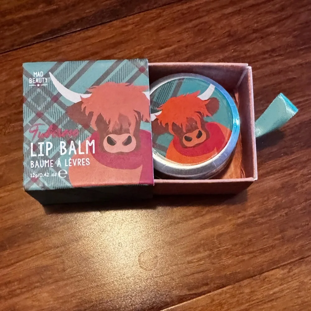 NWT Mad Beauty Tuberose Lip Balm Tin Scottish Scotland Highland Cow